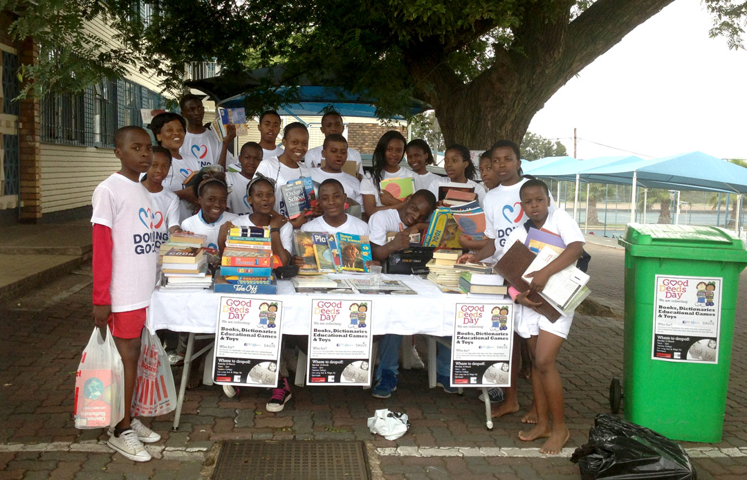 Recaudando Libros para Donar