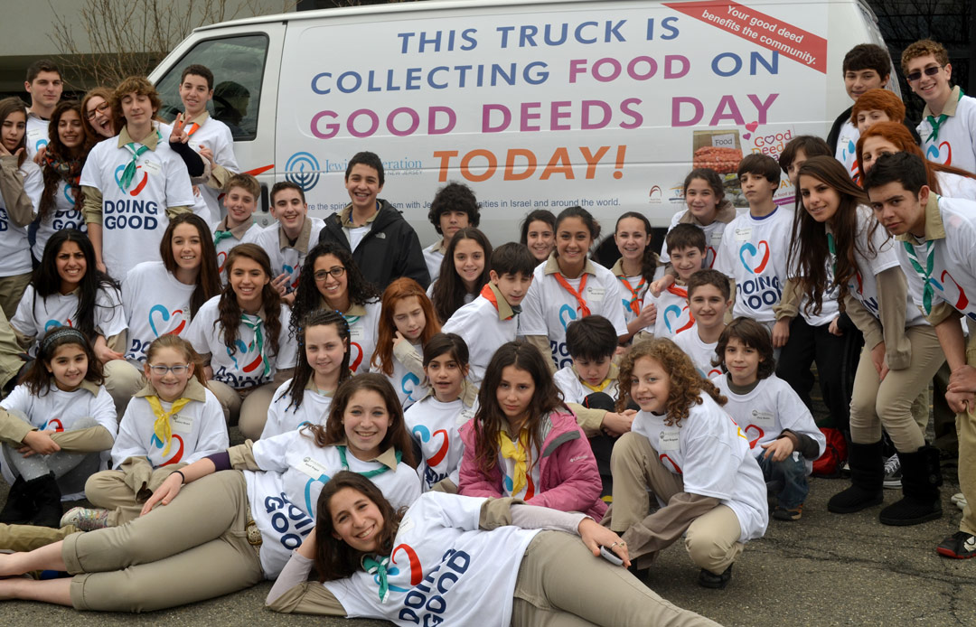 Voluntarios Recolectaron Comida para Donar