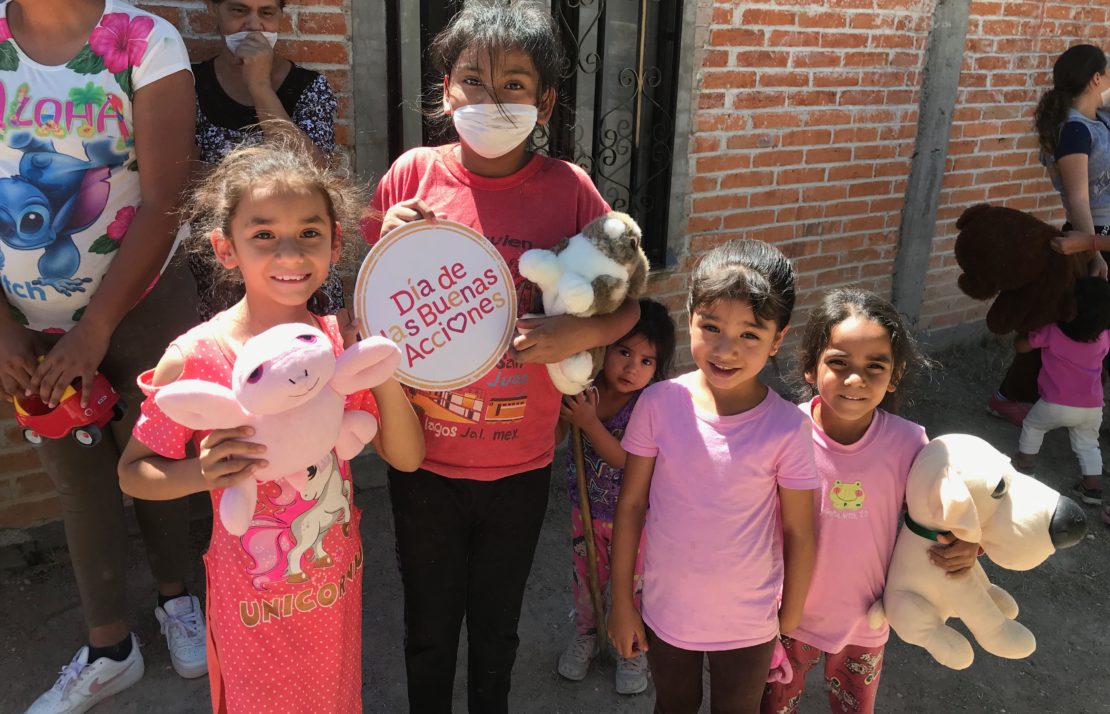Donación de Juguetes a Niños de la Comunidad